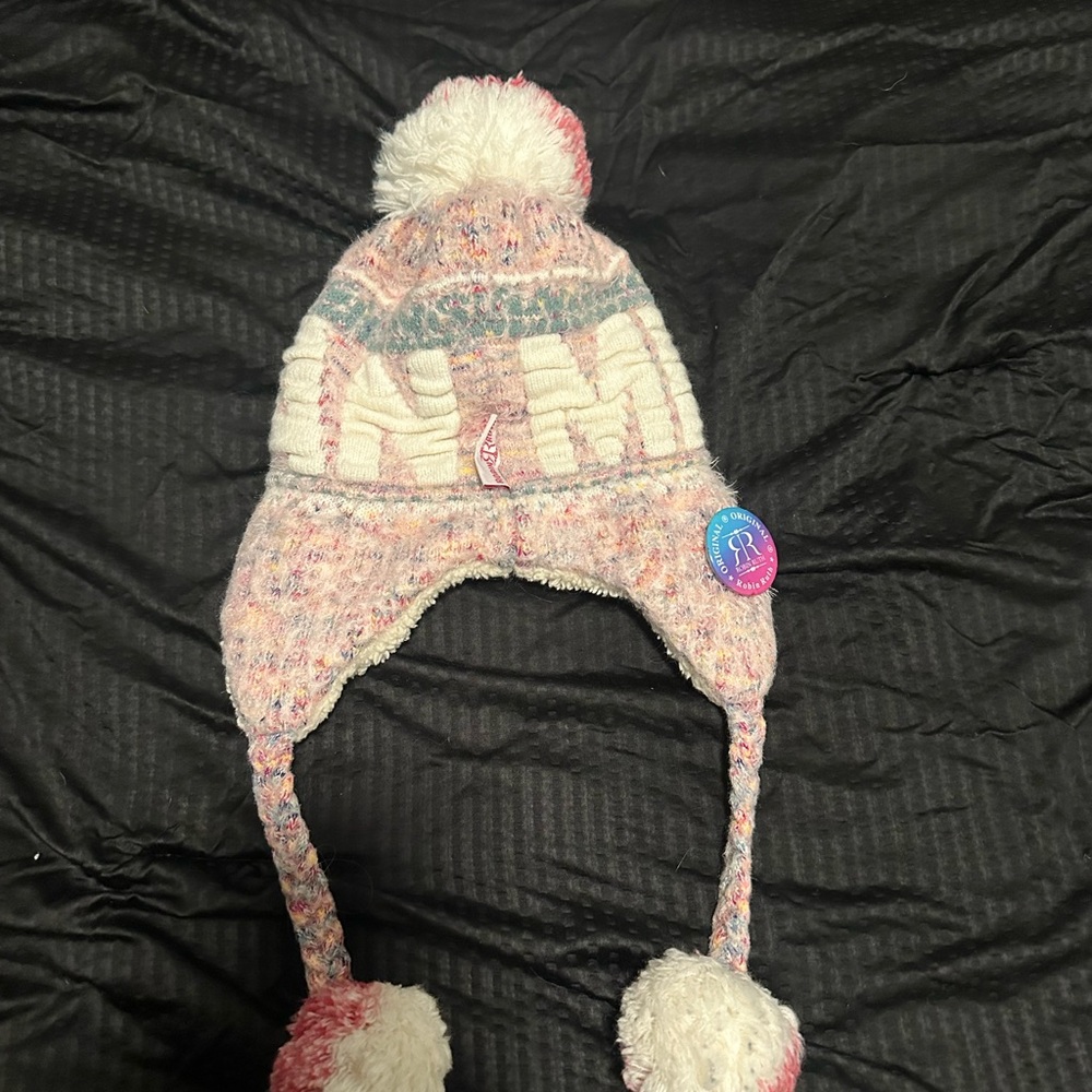 Robin Ruth Multicolor Knit Hat - Picture 2 of 5